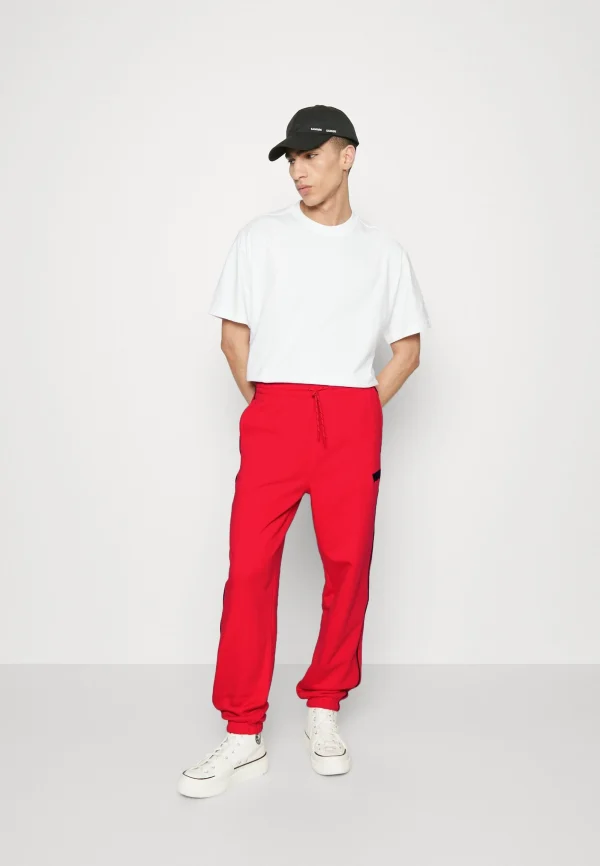 de garantie authentique Levi’s Graphic Piping – Pantalon De Survêtement – Flame Scarlet 3