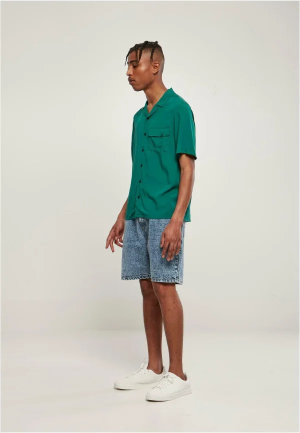 vente luxe pas cher URBAN CLASSICS Viscose Camp Shirt – Chemise – Green 3