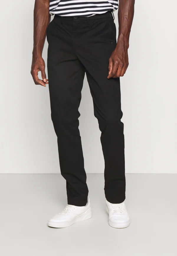 boutiqued pas cher GAP Essential Slim Fit – Chino – Black Moss 1