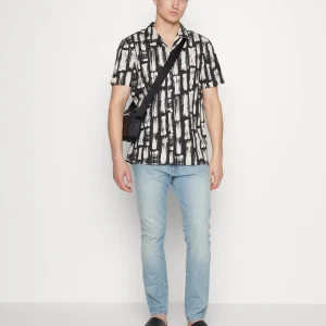 magasin en ligne france Levi’s Taper – Jeans Fuselé – On My Level 17